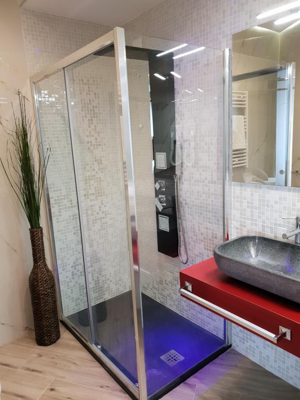 Th Luxury Rooms & Apartment 지아르디니낙소스 외부 사진